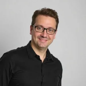 Erik Lindström